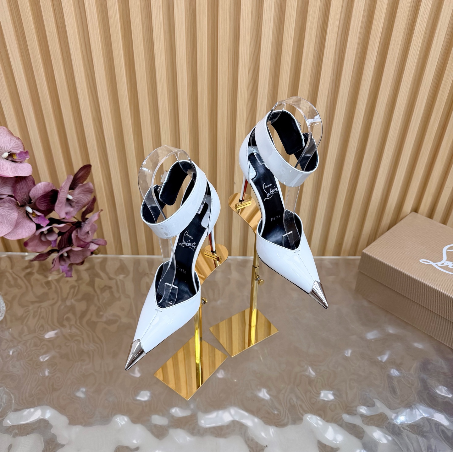 Women's high heels